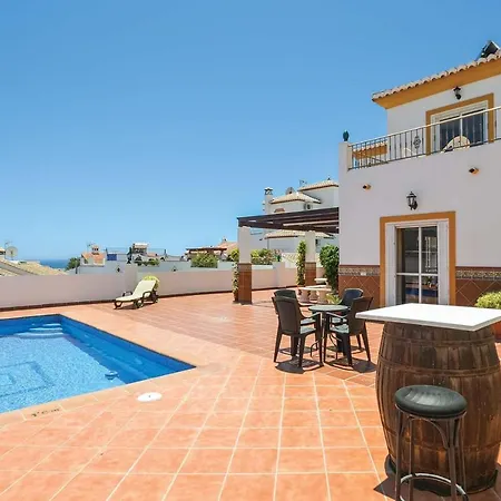 Villa Sleeps 6 Air Con Wifi Nerja