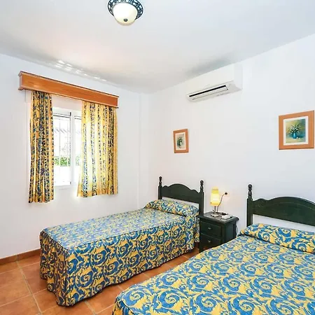 Sleeps 6 Air Con Wifi * Nerja